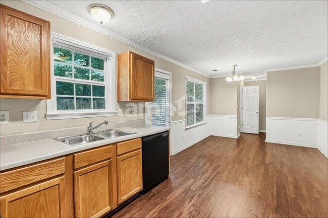 Building Photo - 1533 Virgil Pond Ln