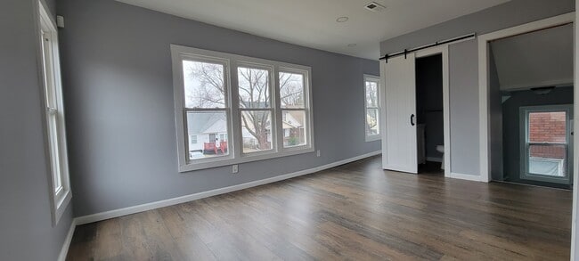 Building Photo - 11822 Promenade Ave