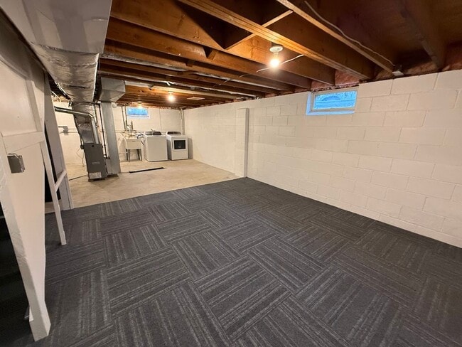 Building Photo - 215-217 Pembroke Way (Townhouse)