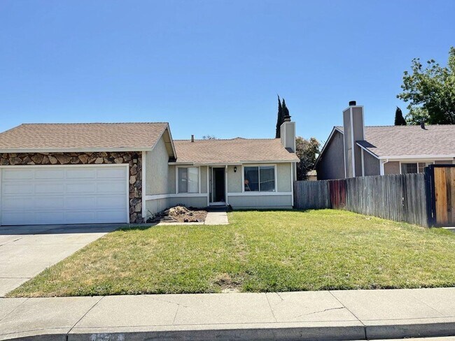 Foto del edificio - 3 Bedroom 2 Bath w/ Spa Room Suisun *Star ...