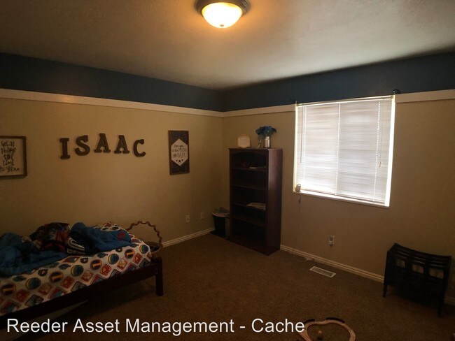 Foto del edificio - 2 br, 1.5 bath House - 235 West 1458 South