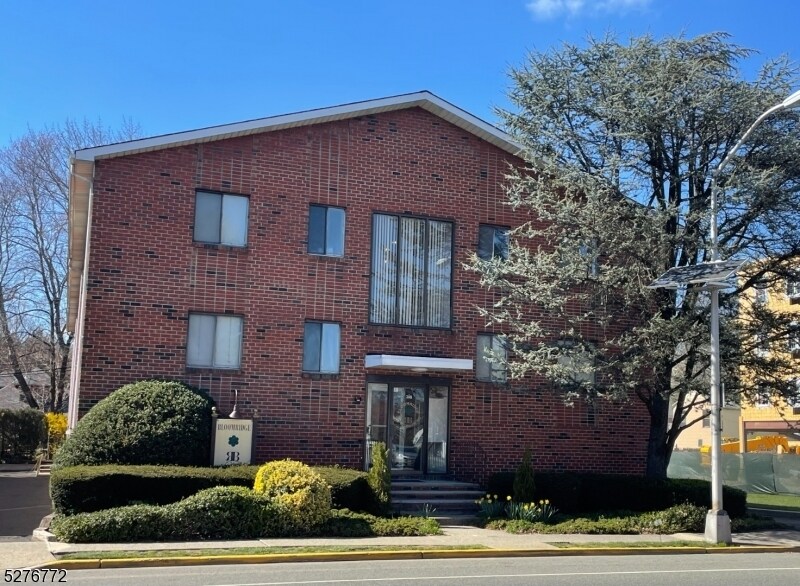 Foto principal - 218 Broad St