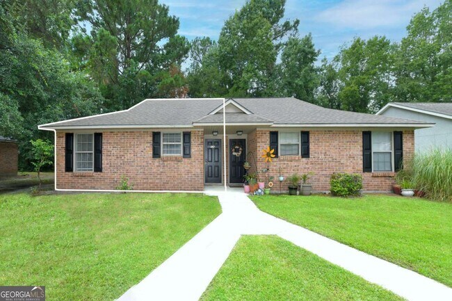 Building Photo - 426 Admiral's Walk Dr