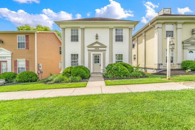 Foto del edificio - 3956 Archibald Way