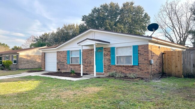 Building Photo - 10920 Witchaven St