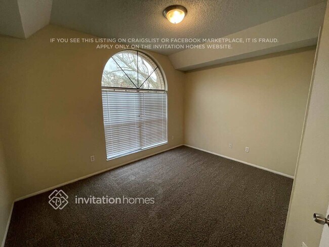 Foto del edificio - 13312 Kearney Way