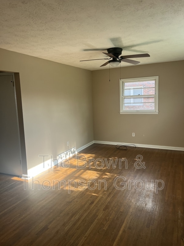 Photo - 356 Radcliffe Rd Apartment