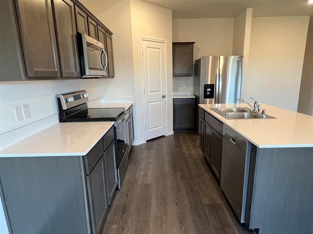 Foto del edificio - 2117 Berrywood Dr