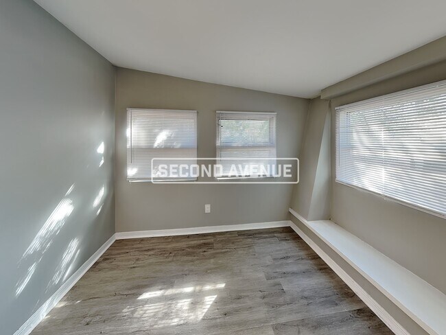 Foto del edificio - 4616 Nelmar Pl