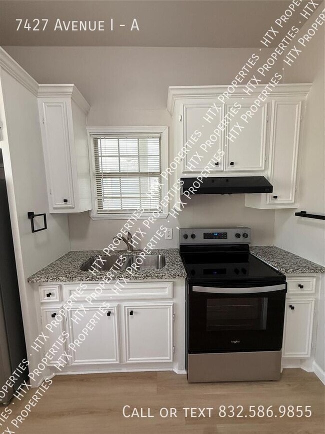 Building Photo - 7427 Avenue I