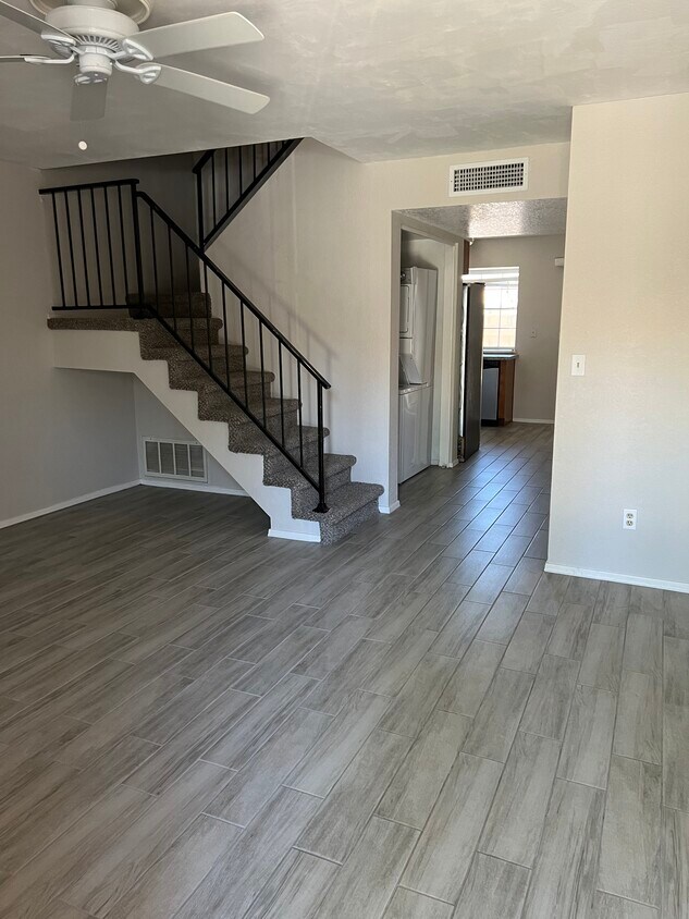 7977 W Wacker Rd Unit 229, Peoria, AZ 85381 Condo for Rent in Peoria