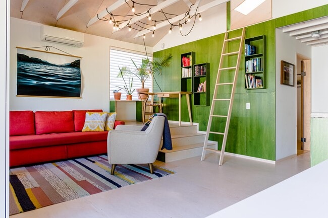 Foto del edificio - 8020 N Hurst Ave