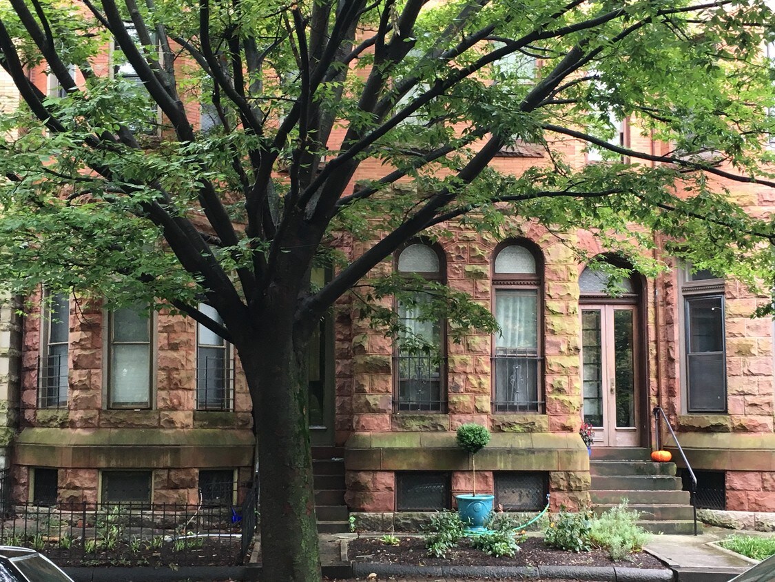 1412 W Mt Royal Ave, Baltimore, MD 21217 Apartments in Baltimore, MD
