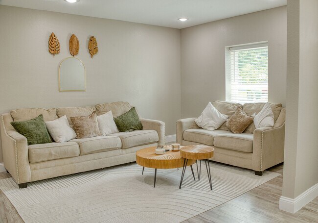 Foto del edificio - 8150 Herschelwood St