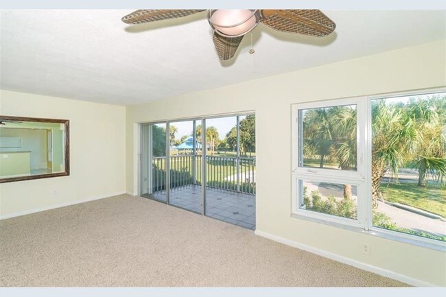 Building Photo - 1100 Imperial Dr