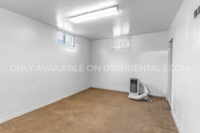 Foto del edificio - 40 E State St