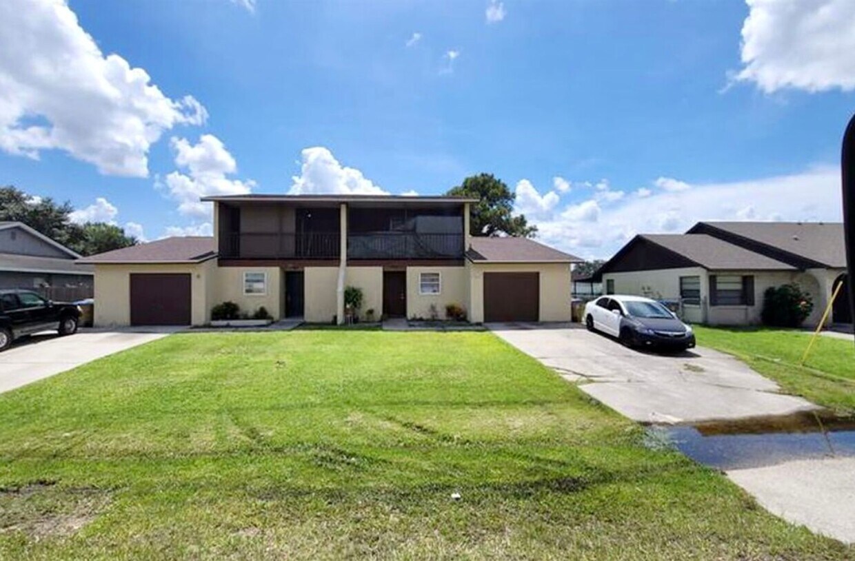 Primary Photo - non-687 Royalty Ct