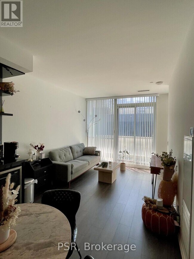 Photo du bâtiment - 70 Temperance St