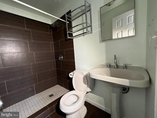 Foto del edificio - 425 N 41st St