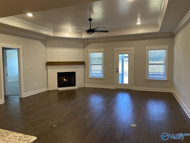 Foto del edificio - 442 Legend Oak Way SW