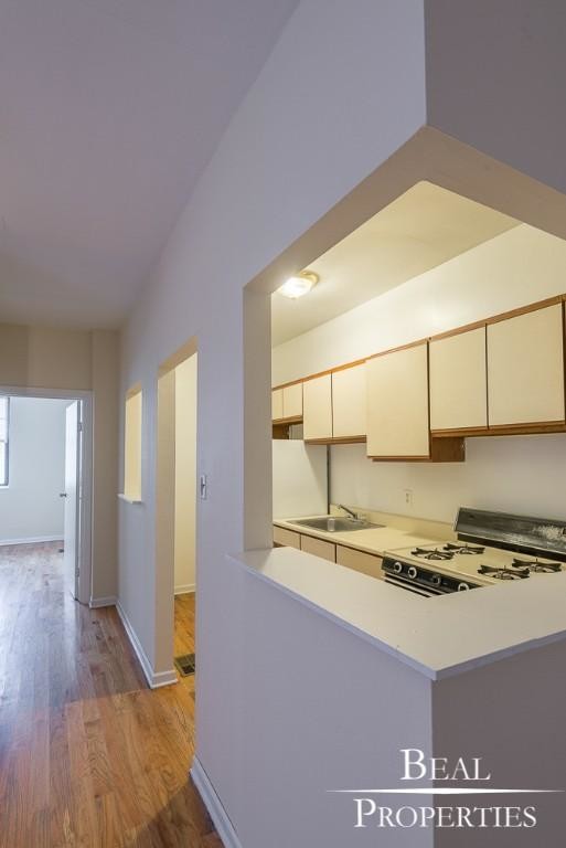 Foto del edificio - 2 bedroom in CHICAGO IL 60657