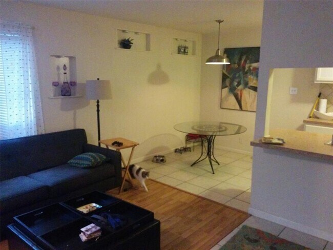 Foto del edificio - 2708 S 1st St