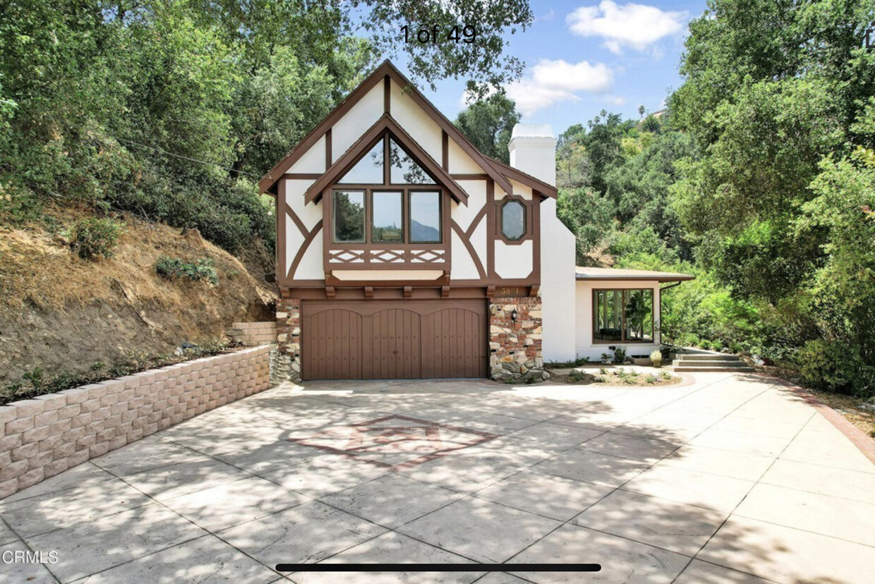 Primary Photo - 3891 Hampstead Rd
