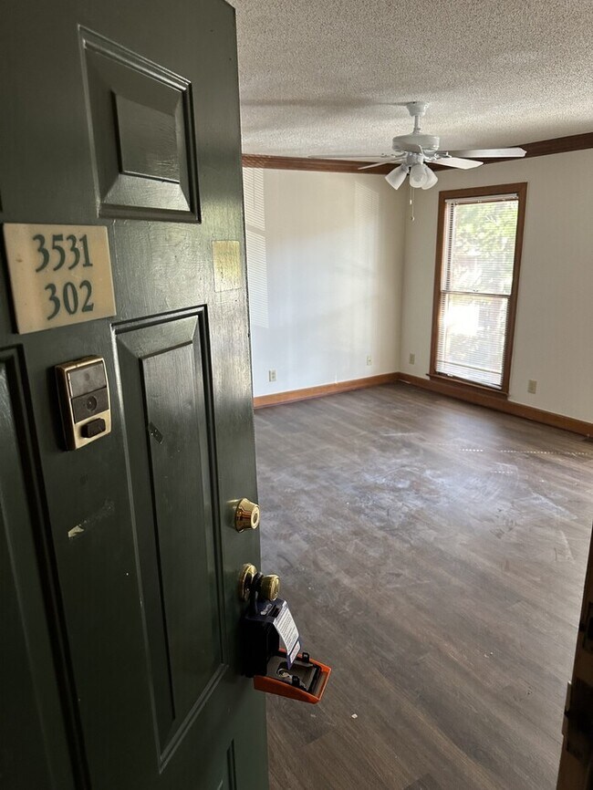 Foto del edificio - 3531-302 Ivy Commons