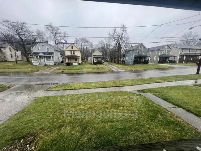 Foto del edificio - 531 Gage St