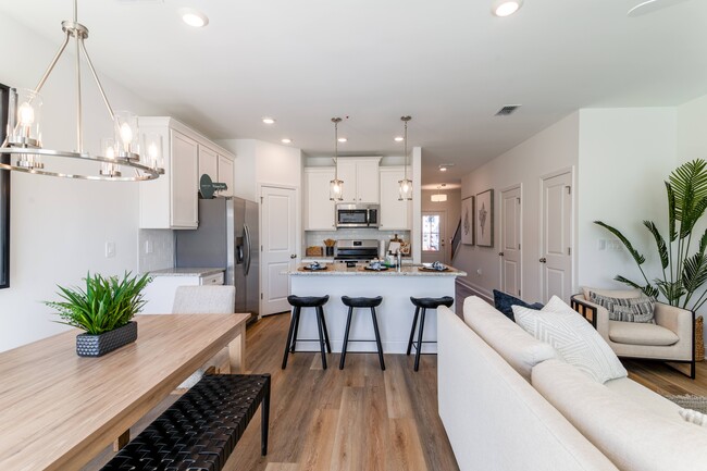 Building Photo - Maret Cove