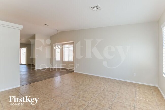 Building Photo - 4099 S Apache Well Dr