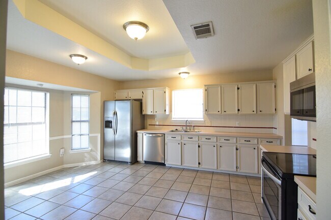 Foto del edificio - 3831 Oak Valley Dr