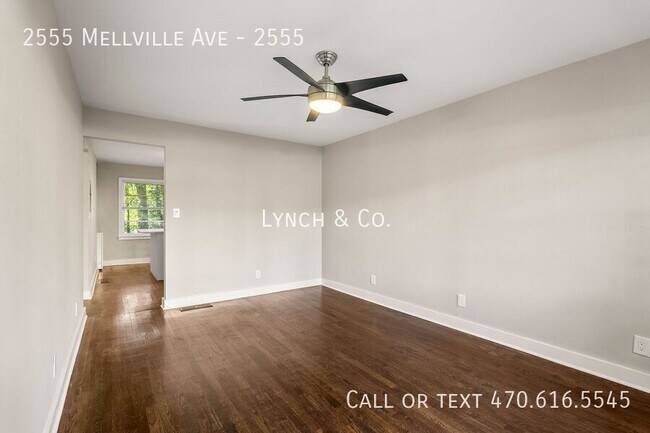 Foto del edificio - 2555 Mellville Ave