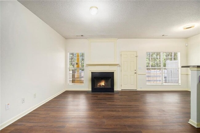 Foto del edificio - 2781 Parkway Cove