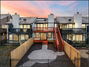 Building Photo - 2746 E Eastgate Dr