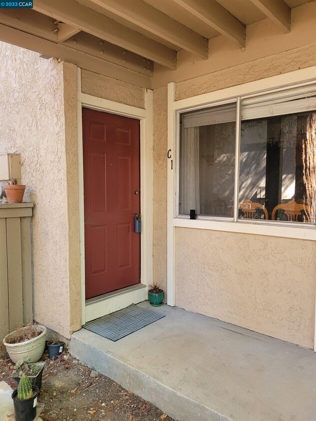 Primary Photo - 5455 Kirkwood Dr