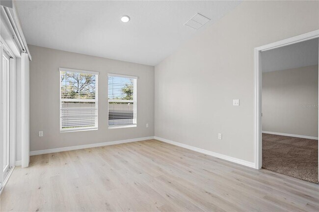 Building Photo - 5353 Maddie Dr