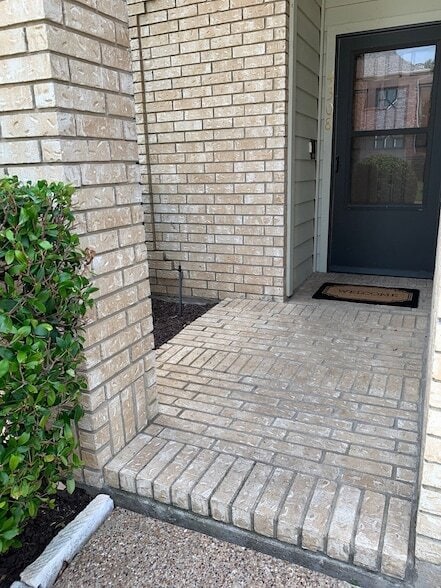 Building Photo - 4308 N Capistrano Dr