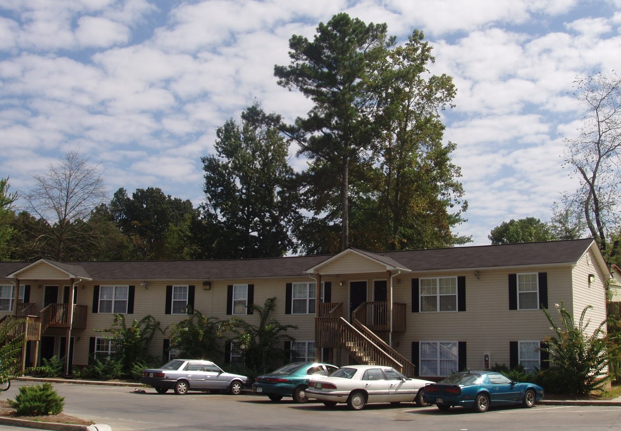 Building Photo - Excalibur Village Apartments