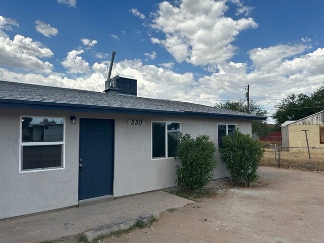 Foto del edificio - 330 W Wyoming St