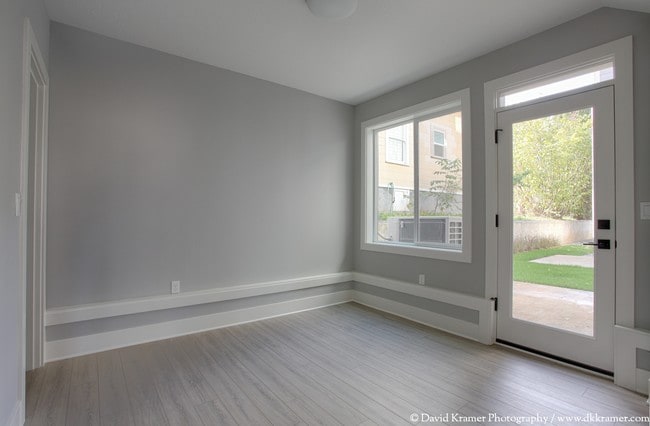 Foto del edificio - 680 NE Webster St