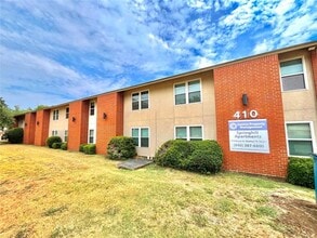 Building Photo - 410 Bryan St
