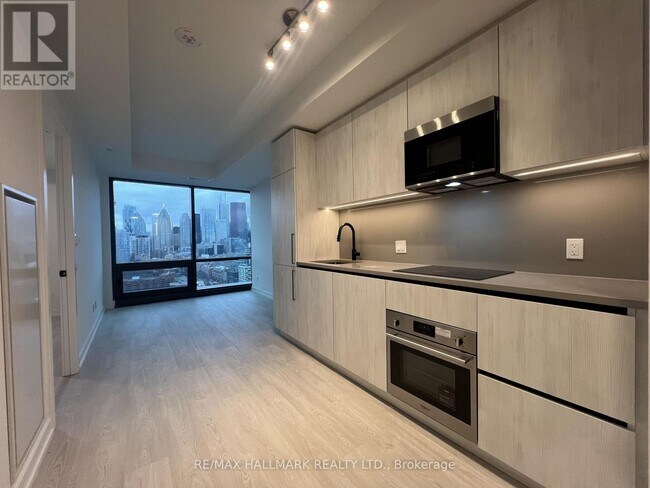 Photo du bâtiment - 35 Parliament St