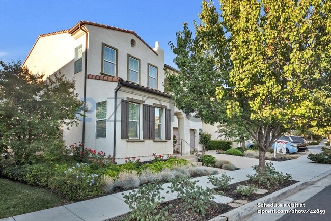 Building Photo - 20551 Arden Pl