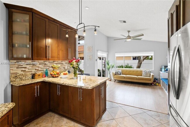 Foto del edificio - 17851 NW 19th St