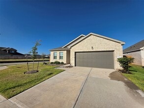 Building Photo - 5903 Grantgrala Dr