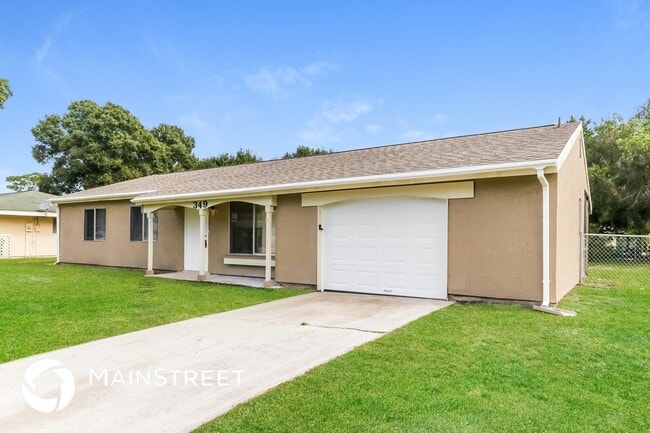 Foto del edificio - 349 SW Cherryhill Rd