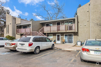 Building Photo - 5300 E Cherry Creek S Dr