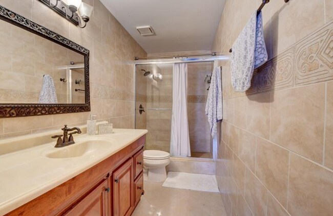 Foto del edificio - 9316 Ketay Cir