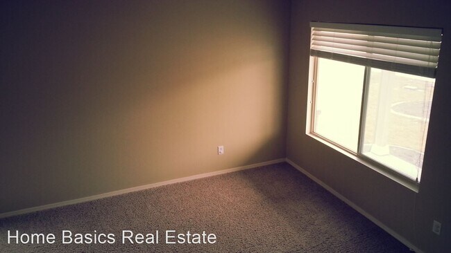 Foto del edificio - 3 br, 3 bath House - 573 S Olive Place